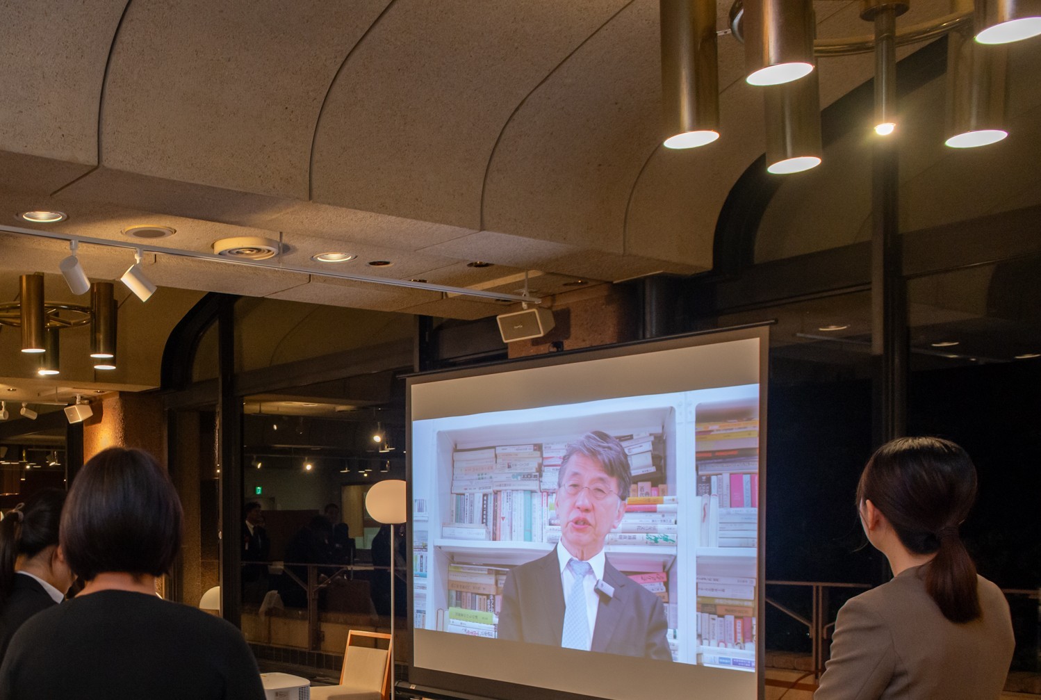 Professor Emeritus Yoshimi